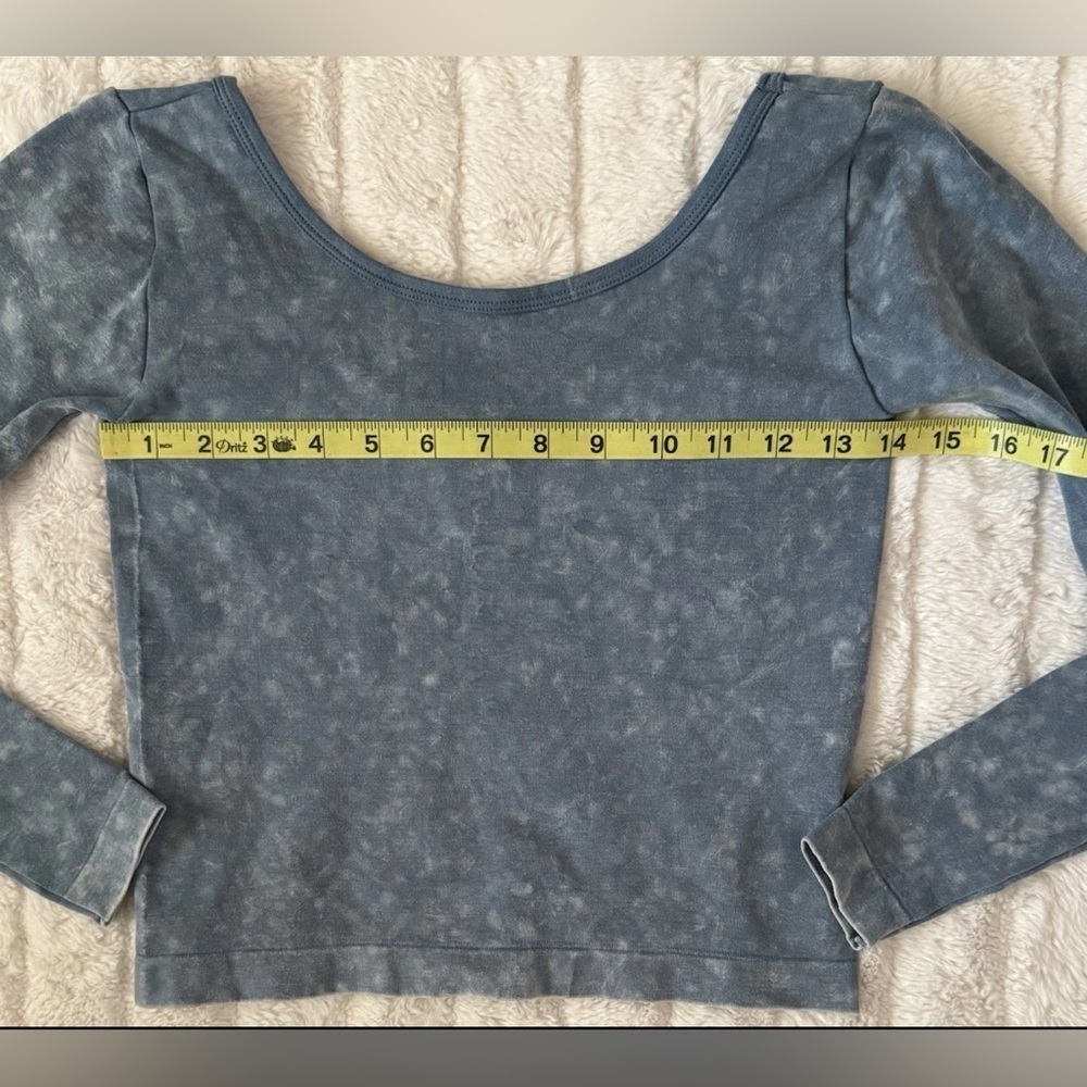 Lulus Women’s Blue Long Sleeve Scoop Back Crop Top Stretch Size Small - Picture 6 of 6